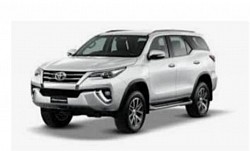 Fortuner รถ 7 ที่นั่ง